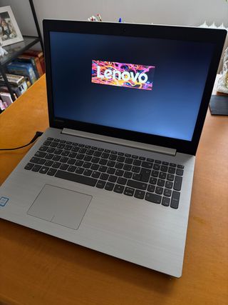 Lenovo Ideapad 320-15ISK Portátil. Intel i3