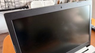 Lenovo Ideapad 320-15ISK Portátil. Intel i3