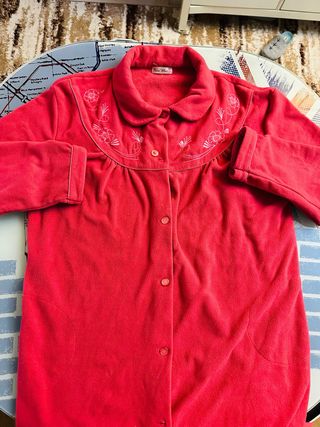 Bata Mujer talla 50/52