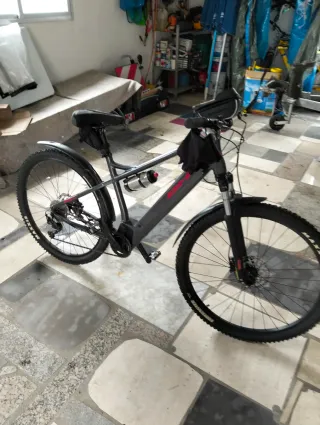 Bicicleta eléctrica BH Atom 29