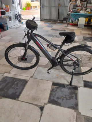 Bicicleta eléctrica BH Atom 29