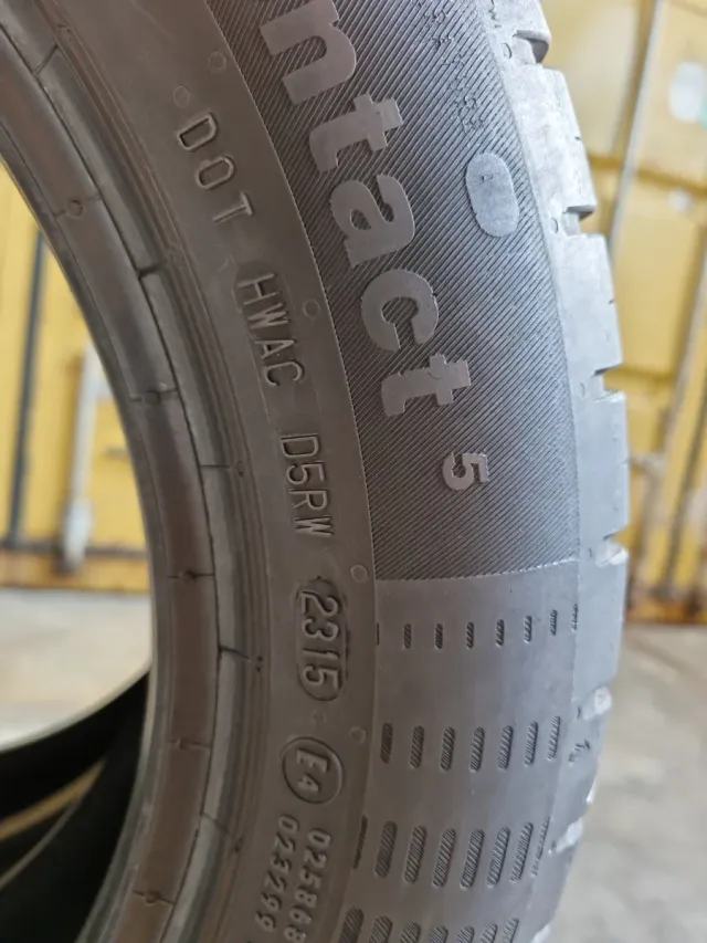 Vendo 2 Neumáticos en perfecto estado^