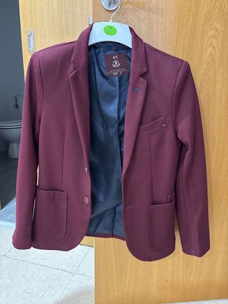 Americana hombre S color vino tinto) S ajustada