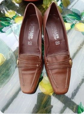 Zapatos Pitillos Marrones Talla 37