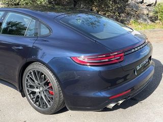 Porsche Panamera 4S Diesel