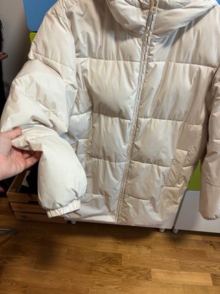 Plumifero Oysho Beige Talla L