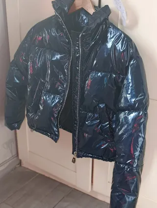 Chaqueta Bershka azul brillante mujer