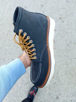 Stivaletti uomo neri e marroni