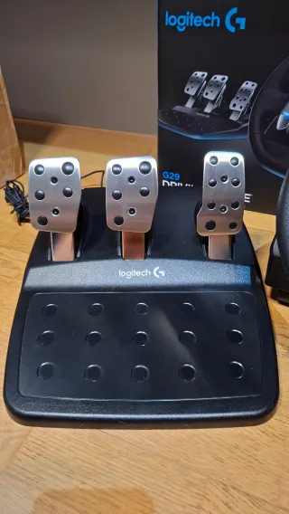 Volante Logitech G29 + Pedales