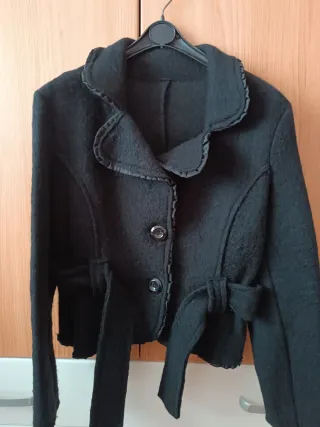 Chaqueta negra señora