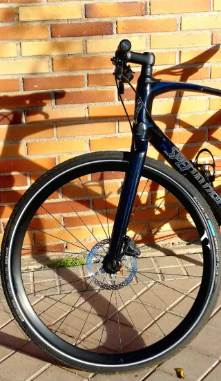 Bicicleta Specialized Sirrus Carbono