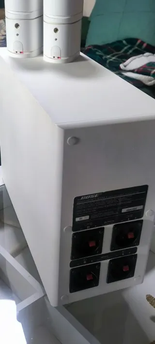 Altavoces Bose Acustimass 5 Serie II Blancos