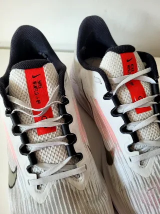ZAPATILLAS NIKE WINFLO 09 TALLA 45.