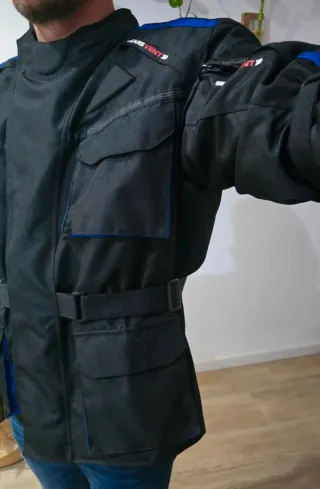 Chaqueta protección moto con doble forro
