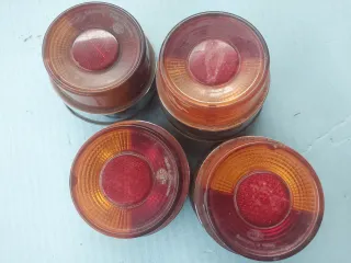 Fanali posteriori Hella (4 pezzi)