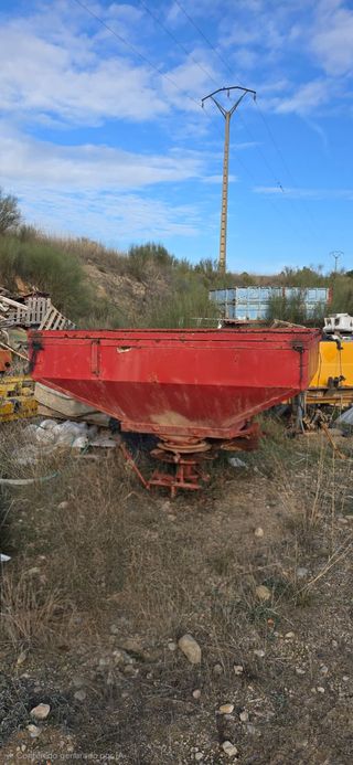 Abonadora centrífuga para tractor