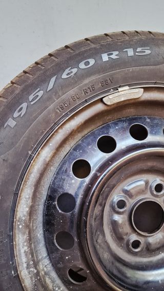 Rueda de repuesto Toyota Corolla