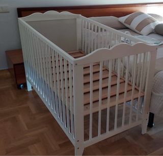 Colchón para bebé + Cuna de regalo