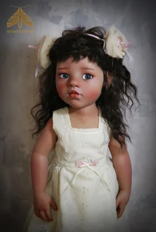 Muñeca Götz customizada "Kiara"