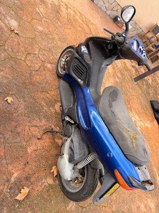 Gilera Runner 50cc Azul y Negro