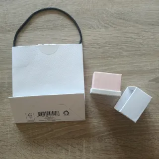 Bolsa y cajita Pandora rosa