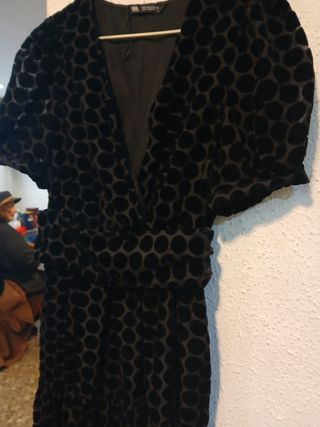 vestido marca Zara