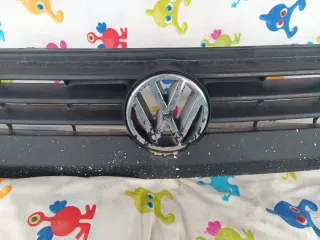 Rejilla Delantera Golf 3