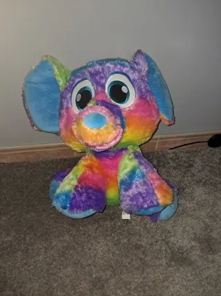 Peluche perro arcoíris grande