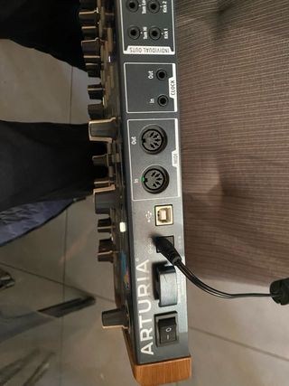 Arturia DrumBrute Sintetizador de Batería Analógic