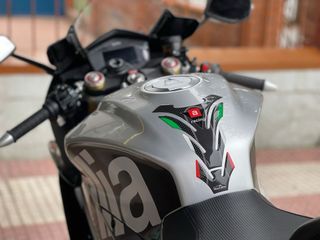 Aprilia RSV4 1000 RR 2020