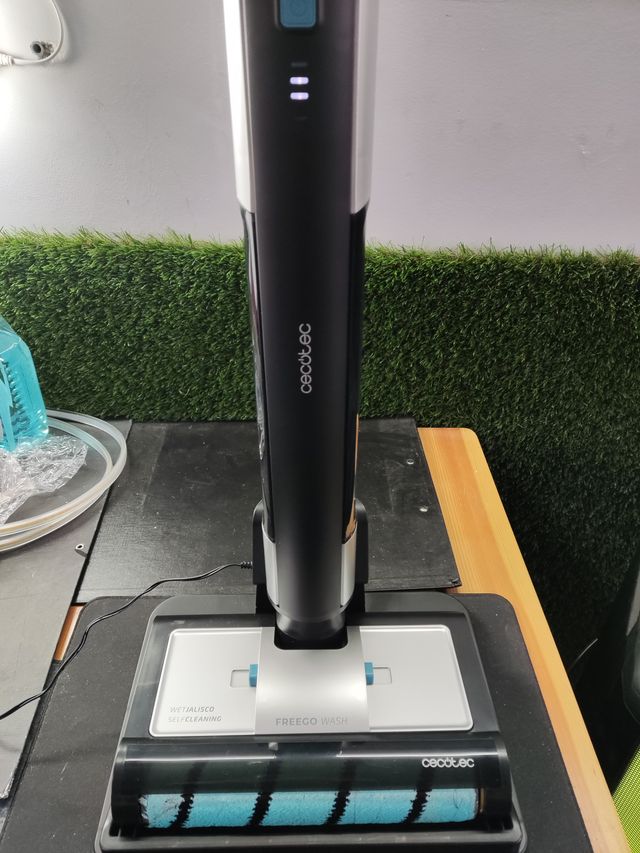 Cecotec FreeGo Wash Fregona Eléctrica 40W