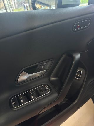 Mercedes-Benz Clase A **SEDÁN** 2021