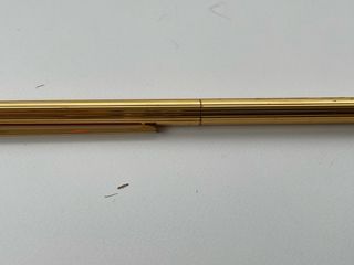 Bolígrafo S.T. Dupont Chapado Oro