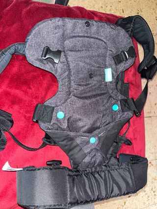 Mochila Portabebé Infantino Flip Advanced 4-en-1
