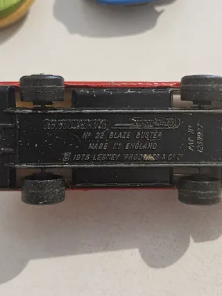 Lotto 4 Macchinine Matchbox Majorette Corgi