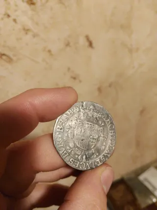 Medio Patagón Alberto e Isabel