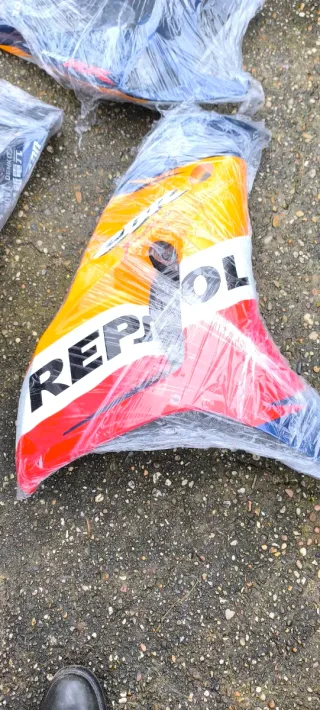 Carenados CBR Repsol 1000rr del 2004al2007
