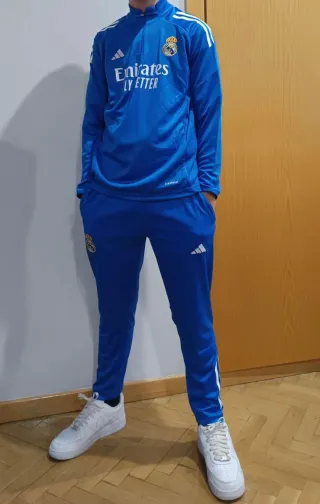 Chándal Real Madrid Adidas Talla 11/12 Años