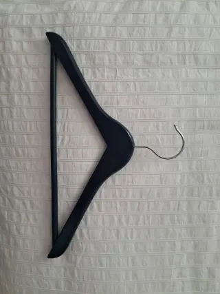 90 Perchas Madera/Plástico/Metal Niños