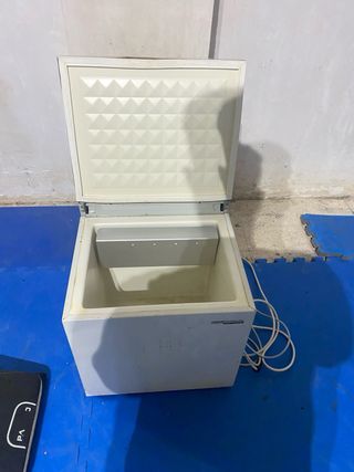 Nevera Portátil 220V y 12V Coleman