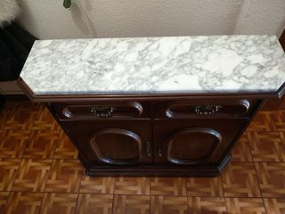 Mueble madera y mármol