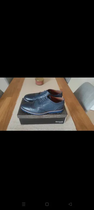 Zapatos de vestir de piel azul talla 45