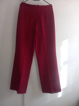 Pantalón ancho rojo