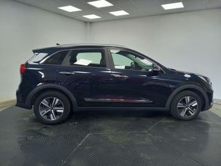 Kia Niro 1.6 GDi PHEV 104kW (141CV) Drive