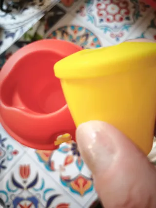 Tazza per insalata con forchetta integrata