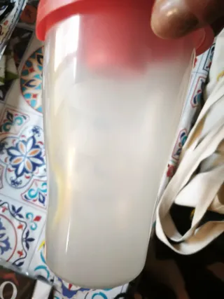 Tazza per insalata con forchetta integrata