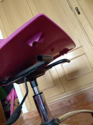 Silla de oficina rosa
