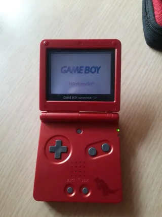 Nintendo Game Boy Advance SP Roja