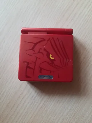Nintendo Game Boy Advance SP Roja