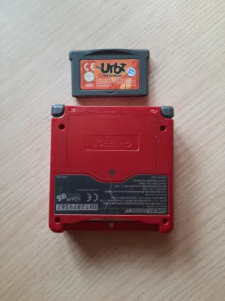 Nintendo Game Boy Advance SP Roja